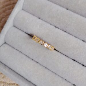 diamond band ring