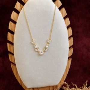 tulip v chain white